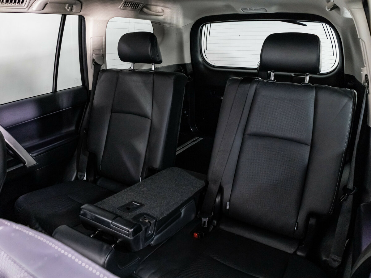 Купить Toyota Land Cruiser Prado с пробегом. Фото: #24