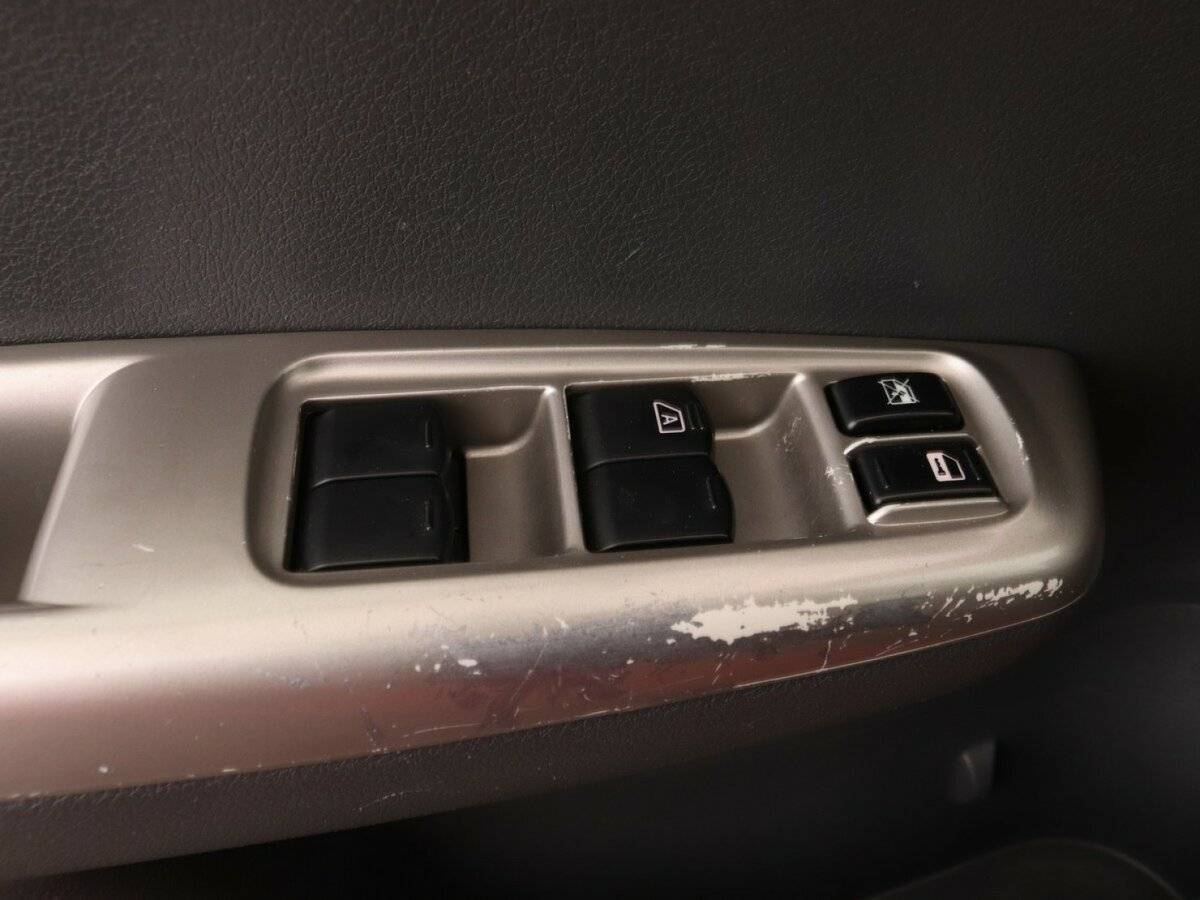 Купить Subaru Impreza с пробегом. Фото: #8