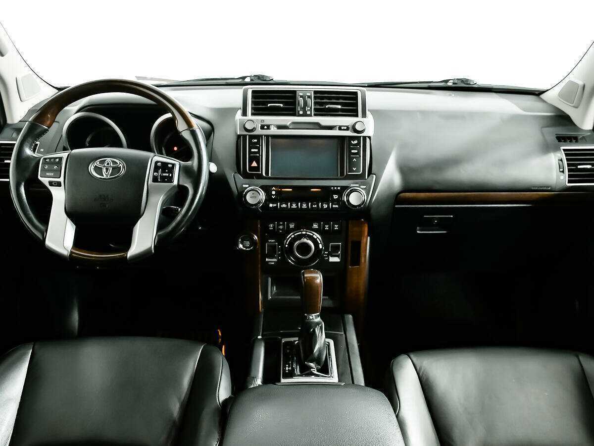 Купить Toyota Land Cruiser Prado с пробегом. Фото: #10
