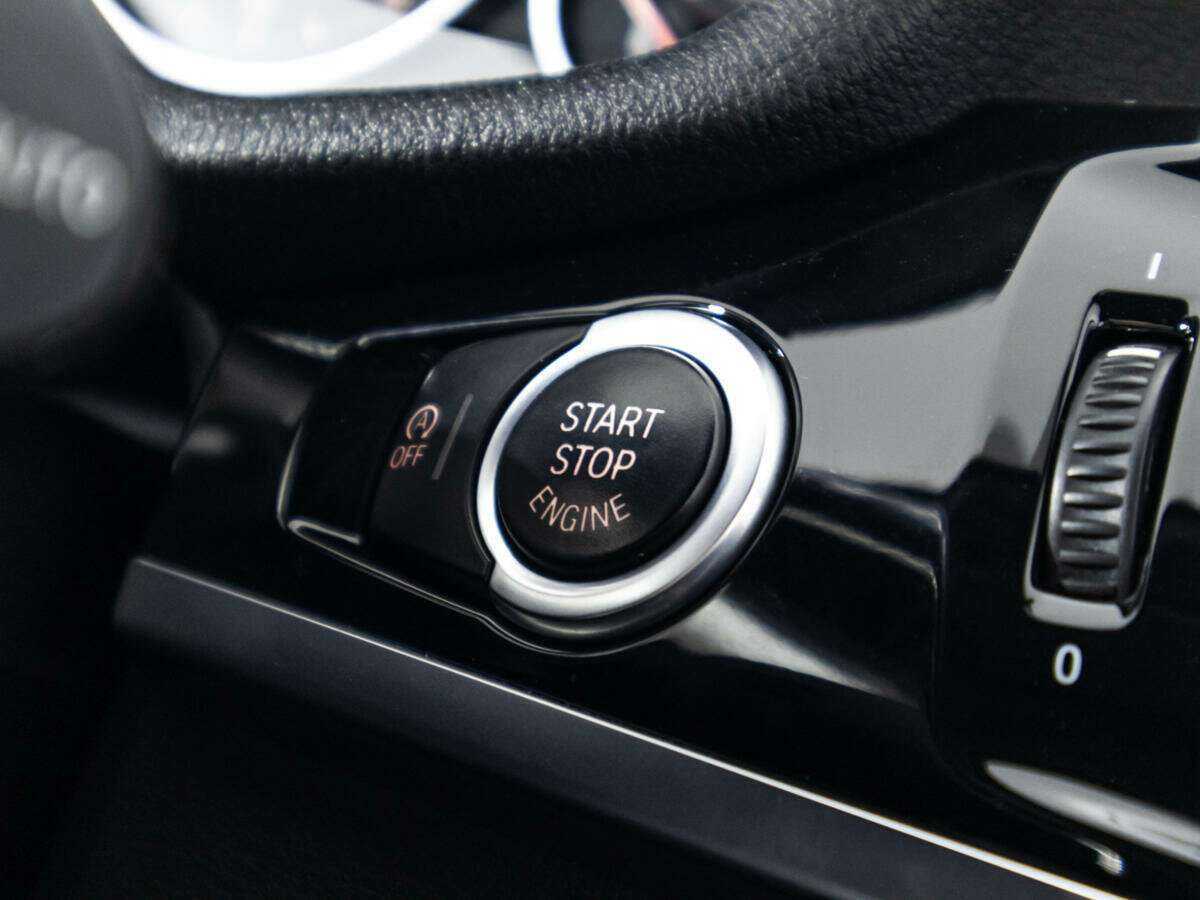 Купить BMW X4 с пробегом. Фото: #18
