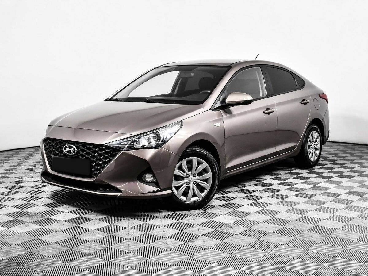 Купить Hyundai Solaris с пробегом. Посмотреть фото