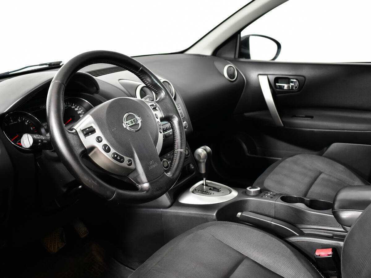 Купить Nissan Qashqai+2 с пробегом. Фото: #12