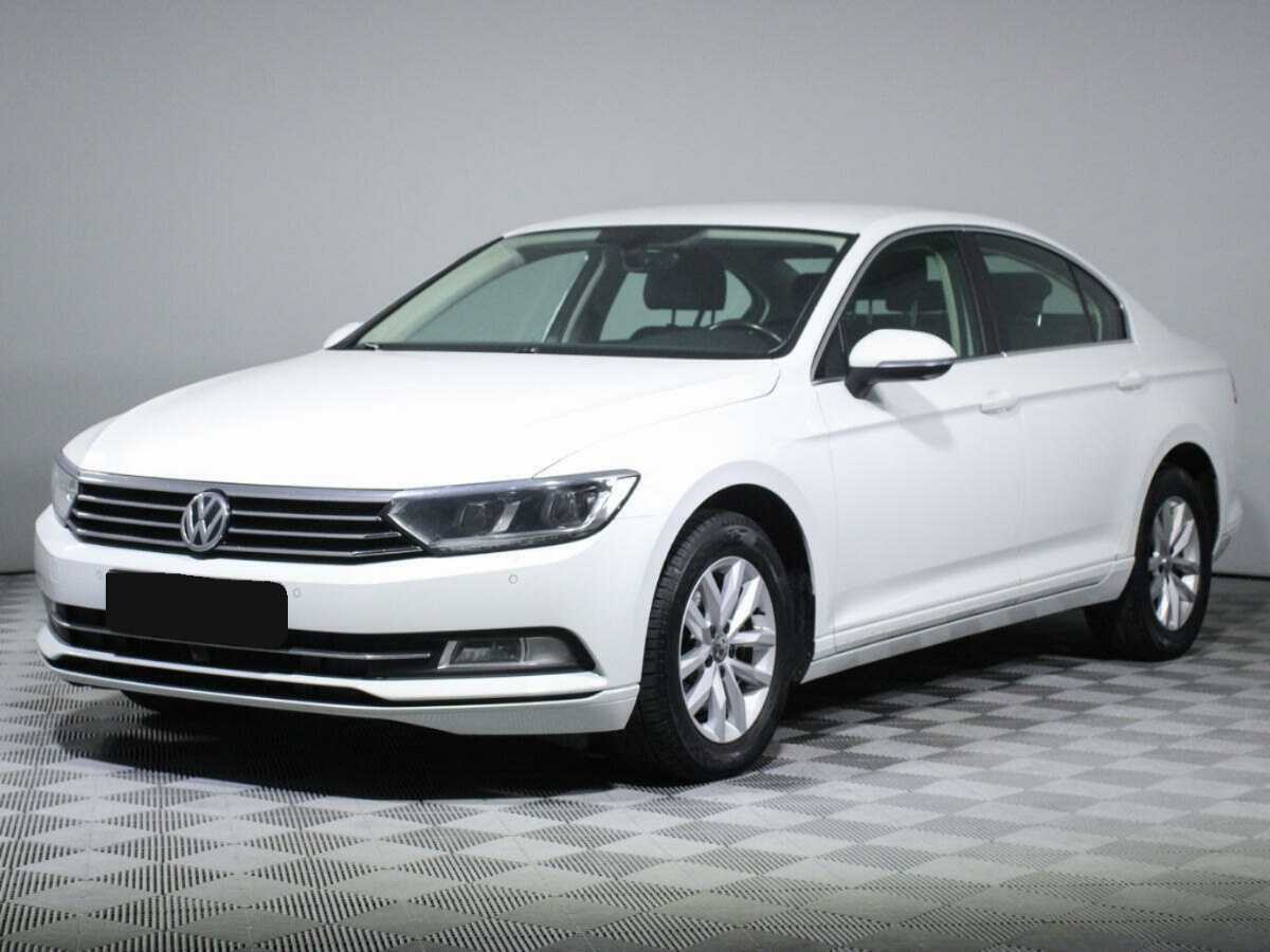 Купить Volkswagen Passat с пробегом. Посмотреть фото