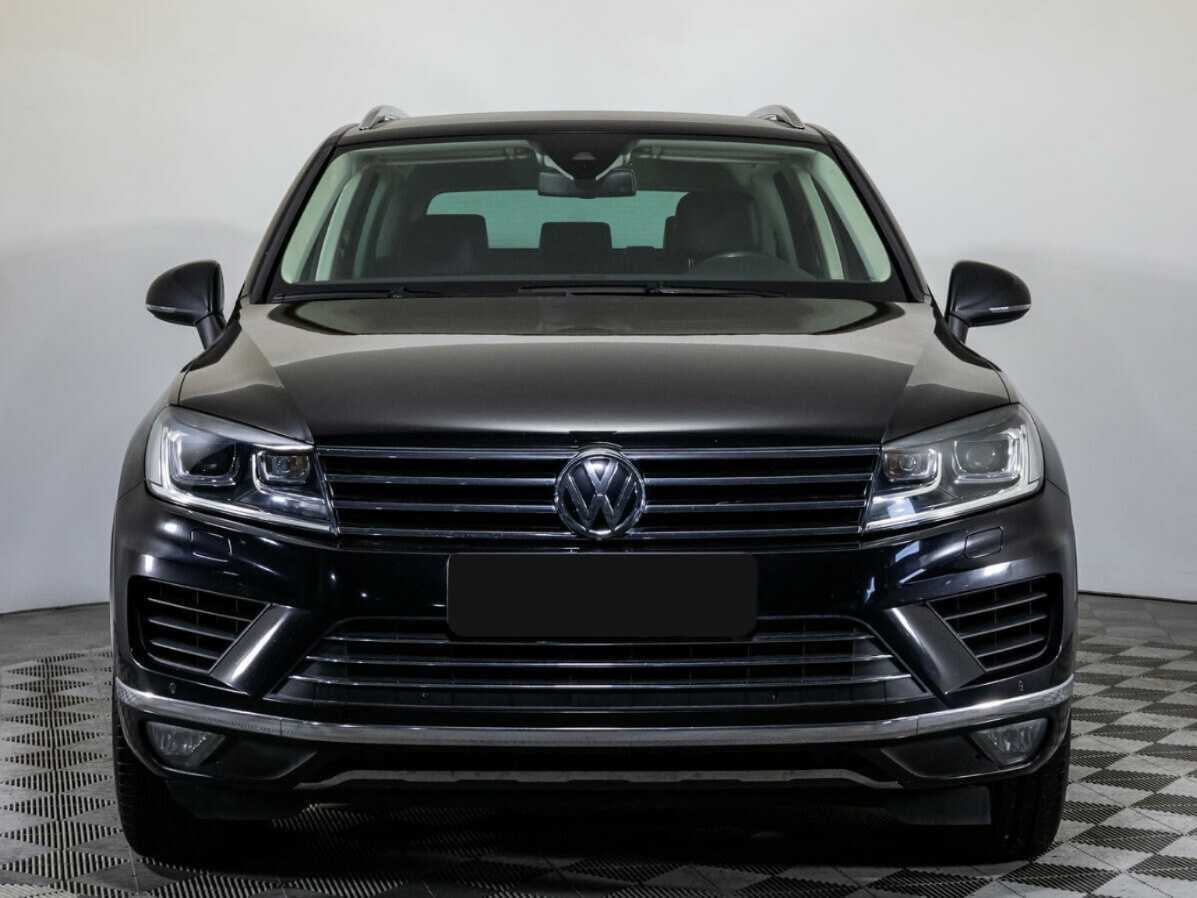 Купить Volkswagen Touareg с пробегом. Фото: #1