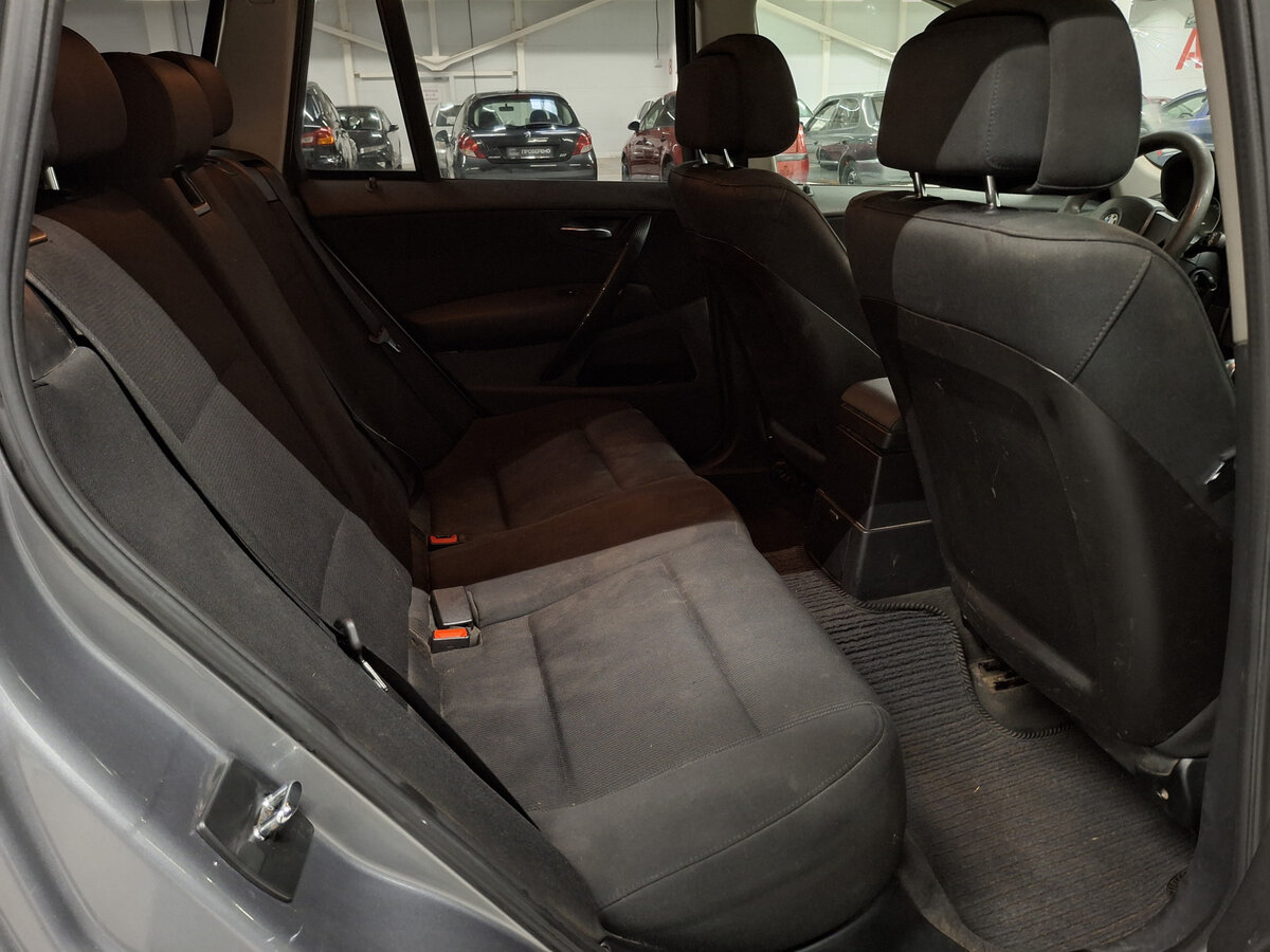 Купить BMW X3 с пробегом. Фото: #10