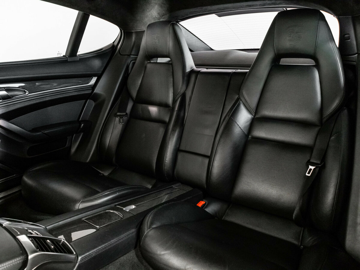 Купить Porsche Panamera с пробегом. Фото: #28