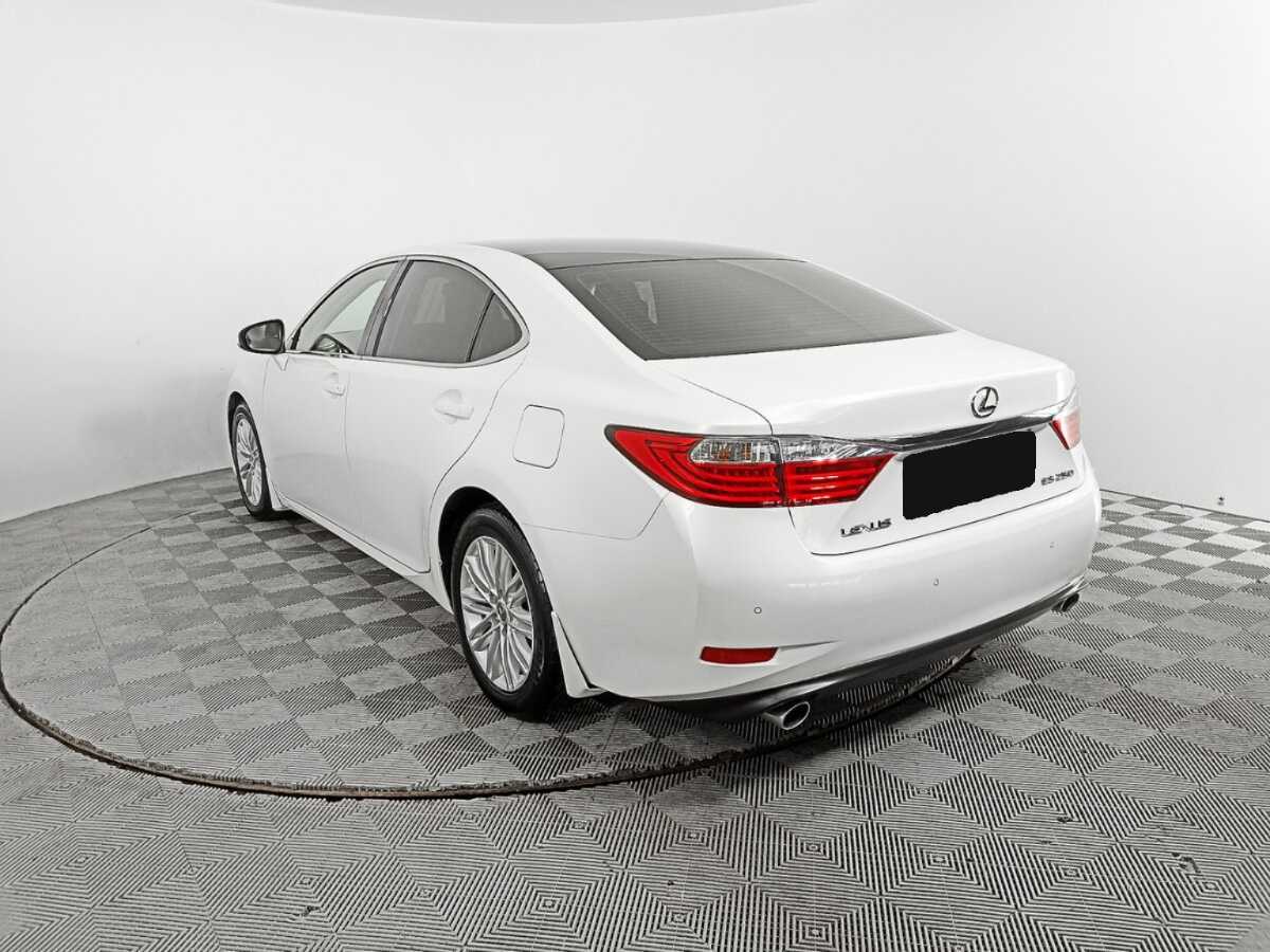 Купить Lexus ES с пробегом. Фото: #4