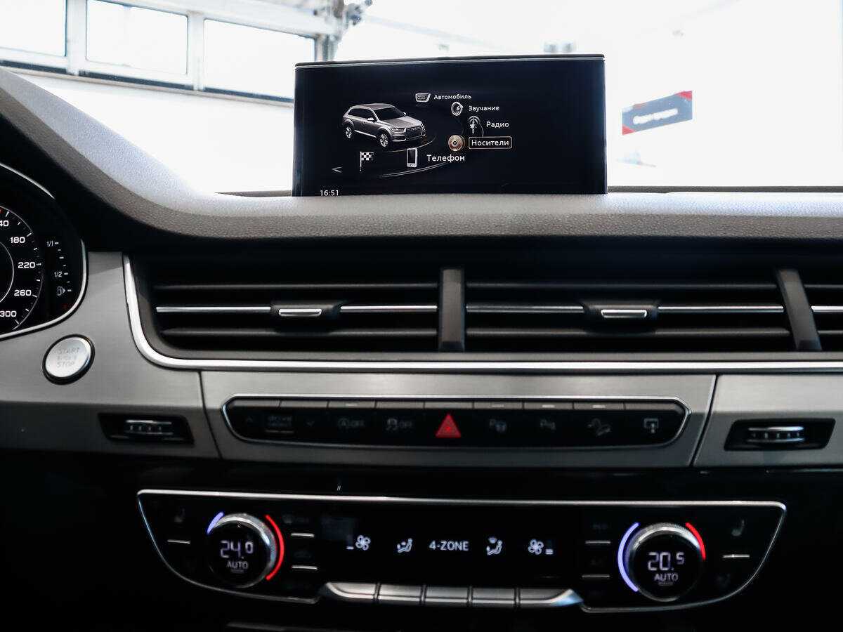 Купить Audi Q7 с пробегом. Фото: #17