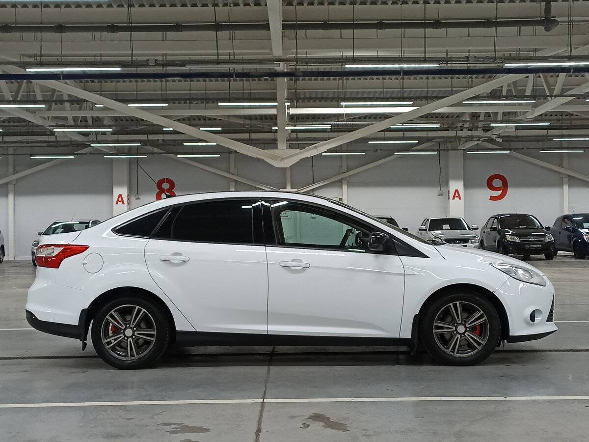 Купить Ford Focus с пробегом. Фото: #3