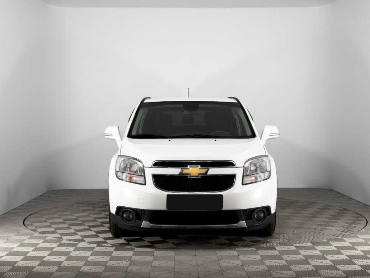 Купить Chevrolet Orlando с пробегом. Фото: #1