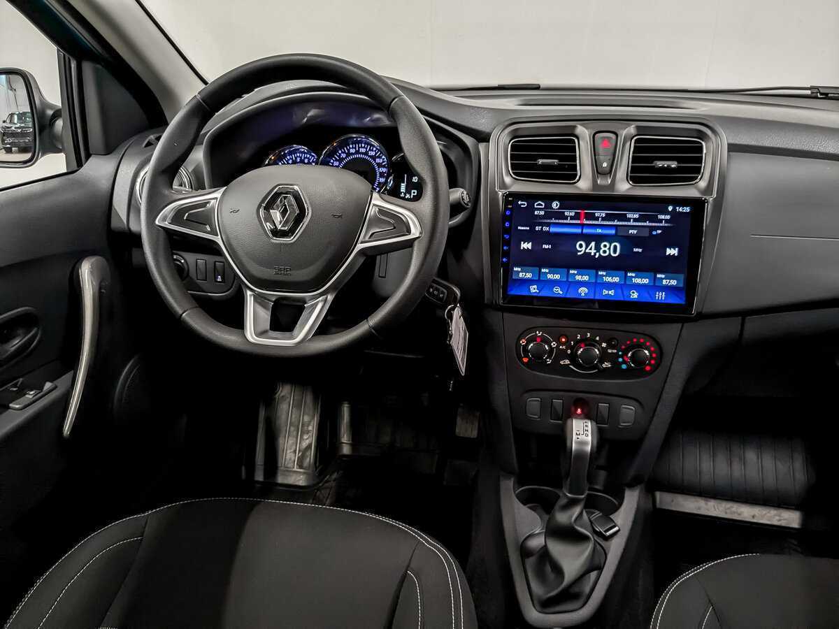 Купить Renault Sandero с пробегом. Фото: #24