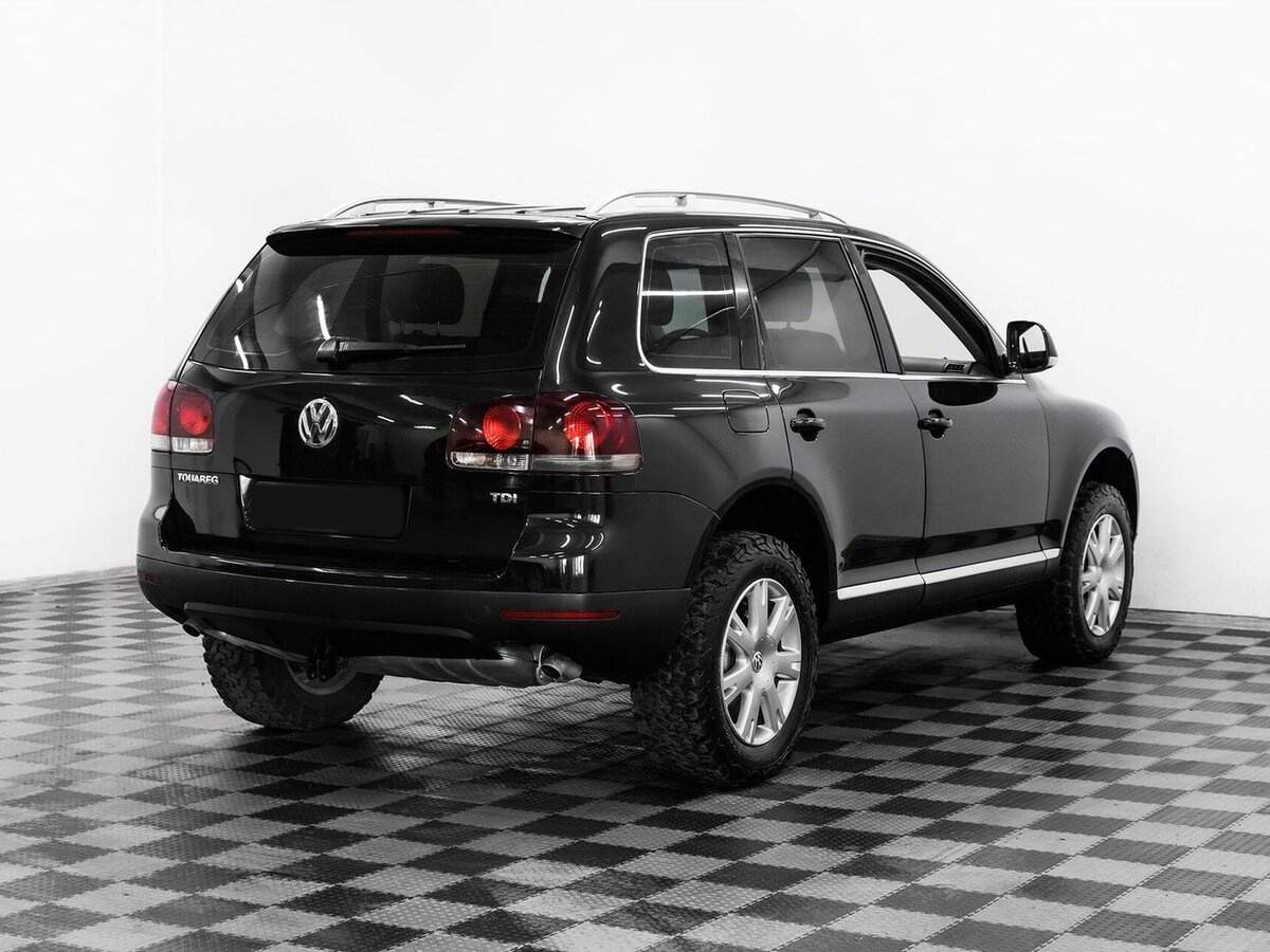 Купить Volkswagen Touareg с пробегом. Фото: #5