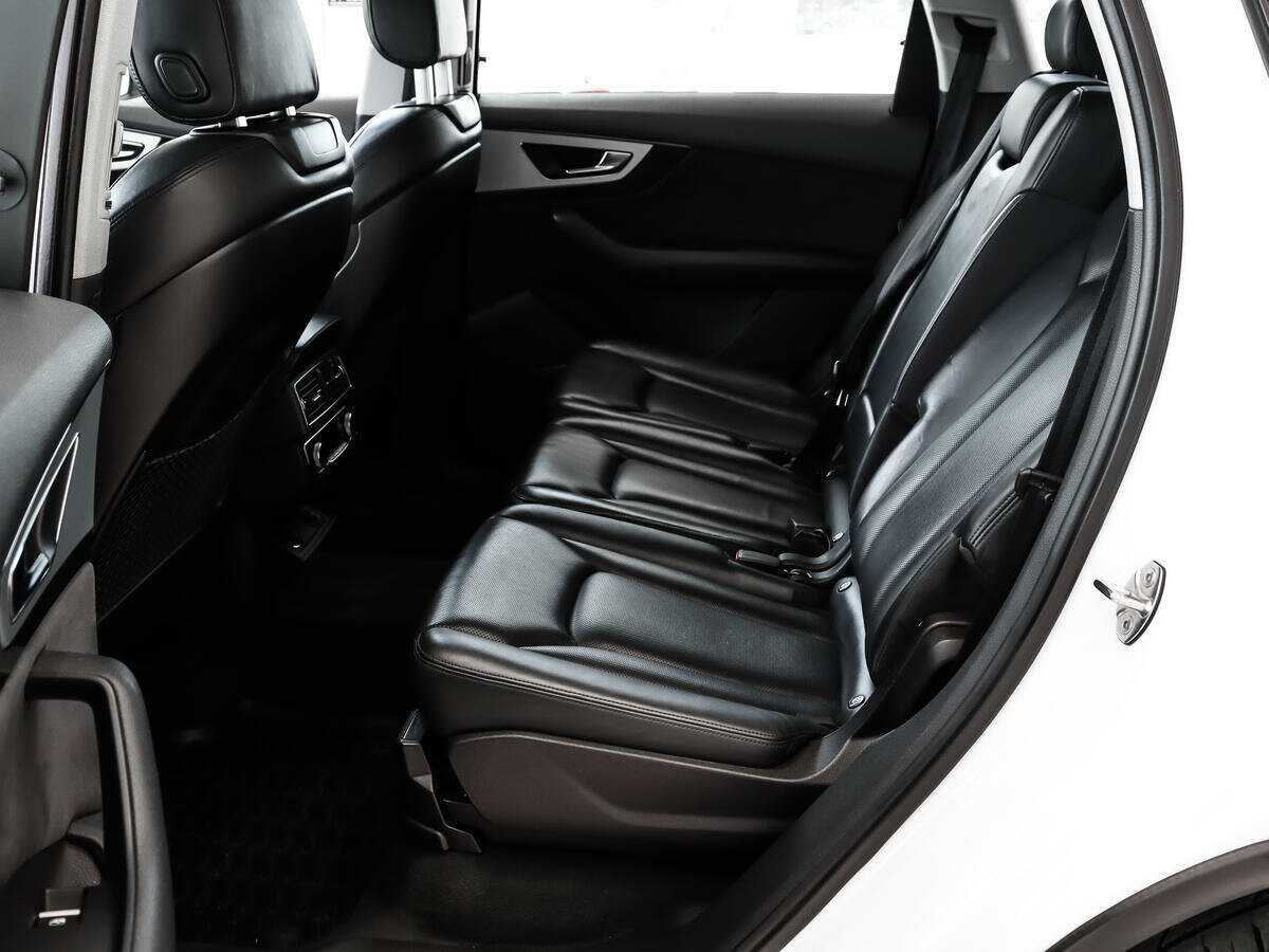 Купить Audi Q7 с пробегом. Фото: #12