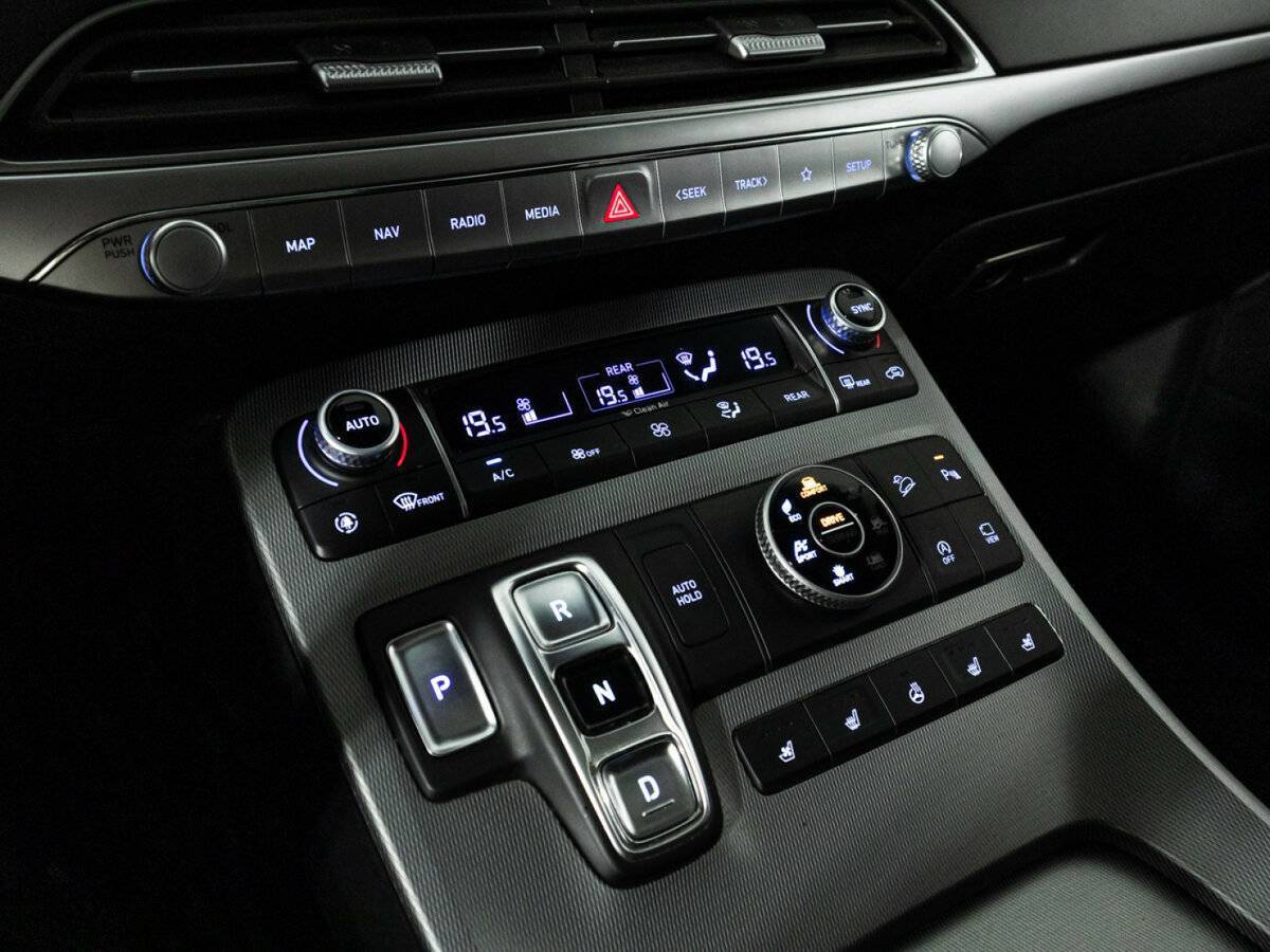 Купить Hyundai Palisade с пробегом. Фото: #23