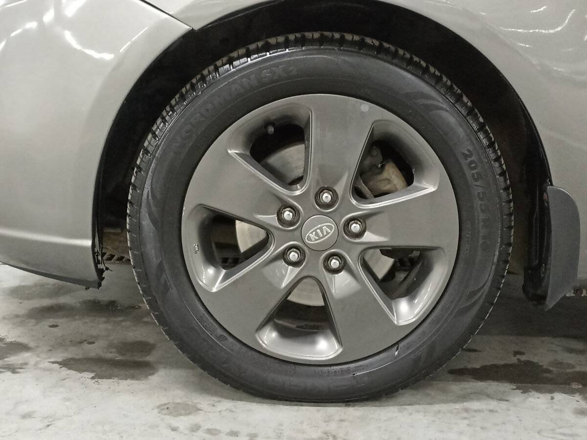 Купить Kia Cerato с пробегом. Фото: #17