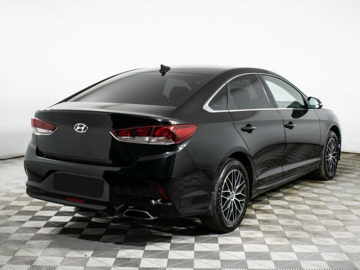 Купить Hyundai Sonata с пробегом. Фото: #3