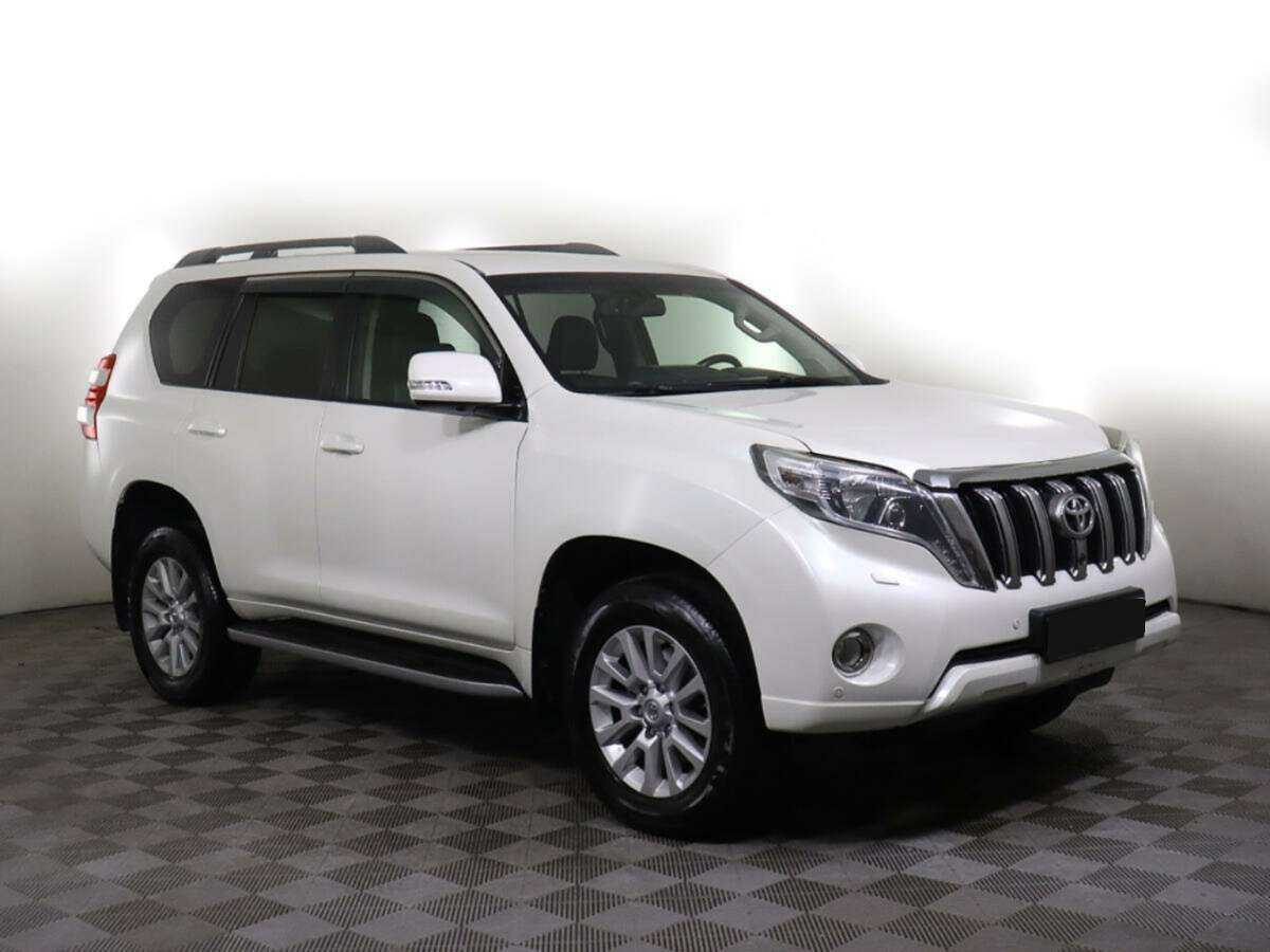 Купить Toyota Land Cruiser Prado с пробегом. Фото: #1
