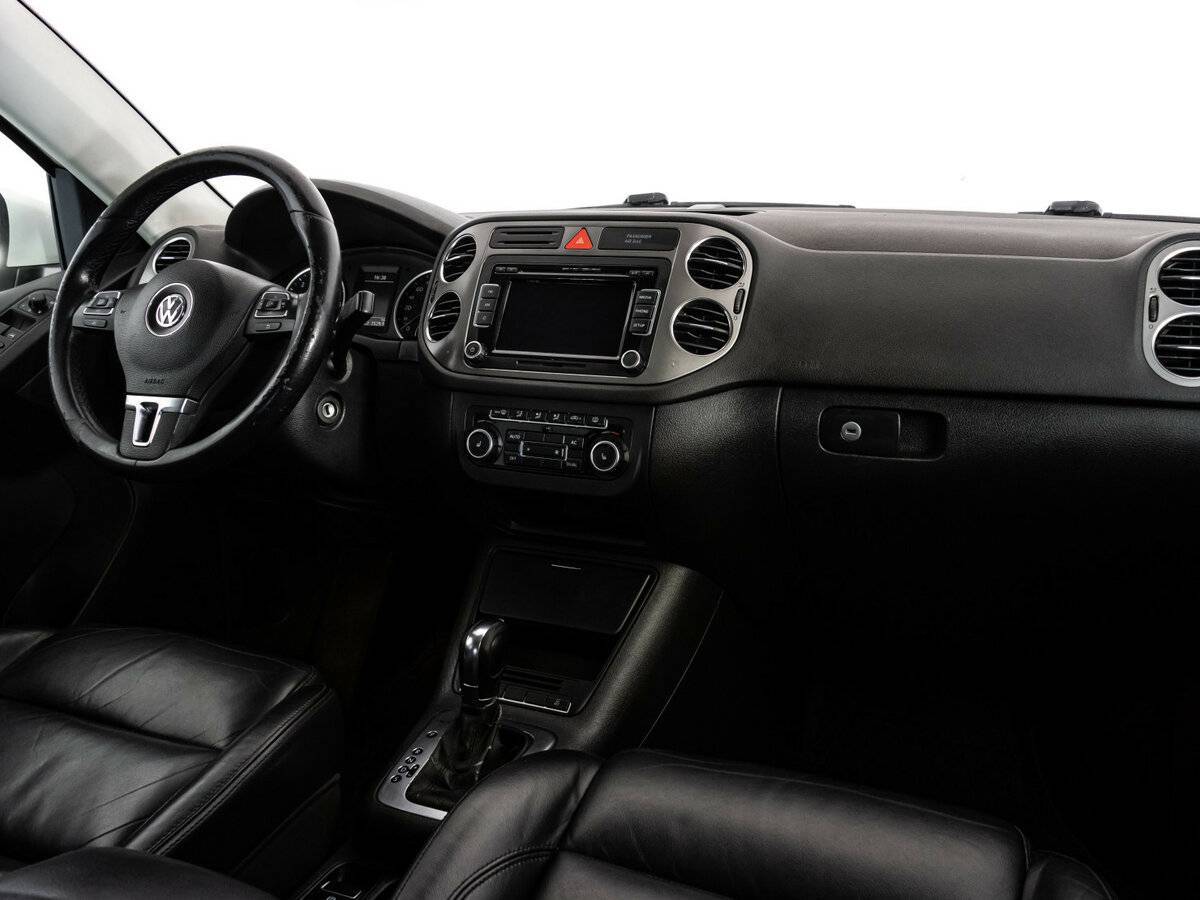 Купить Volkswagen Tiguan с пробегом. Фото: #8