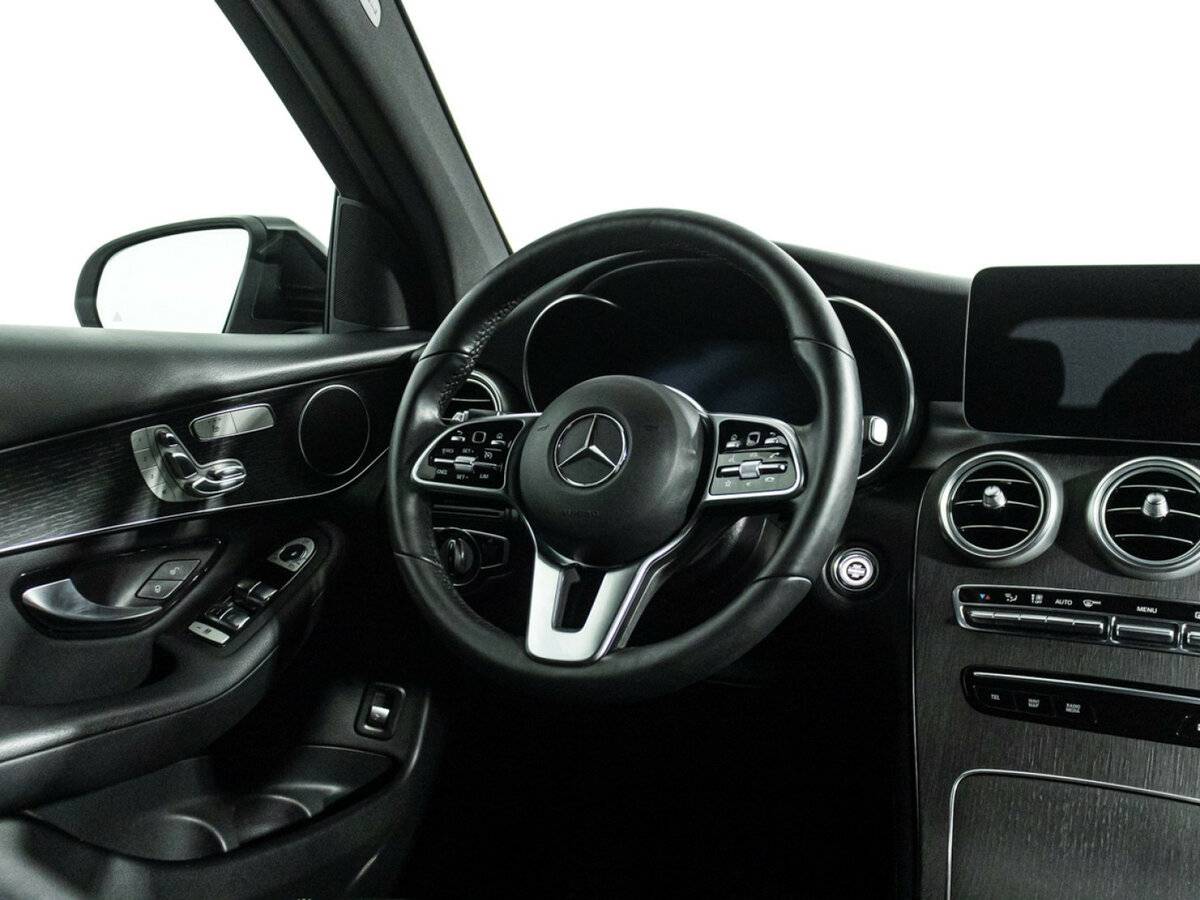 Купить Mercedes-Benz GLC с пробегом. Фото: #18