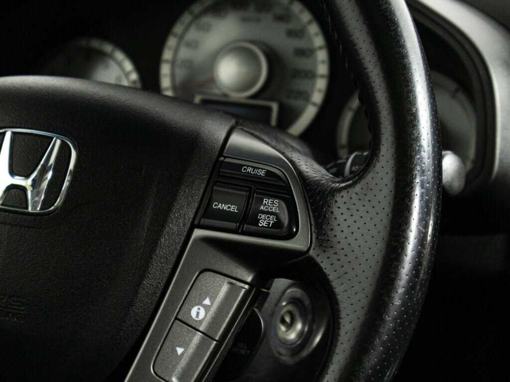 Купить Honda Pilot с пробегом. Фото: #20