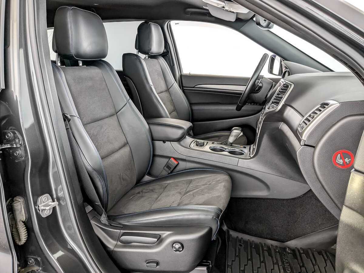 Купить Jeep Grand Cherokee с пробегом. Фото: #22