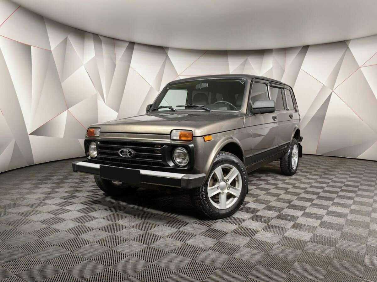 Купить Lada (ВАЗ) 2131 (4x4) с пробегом. Посмотреть фото
