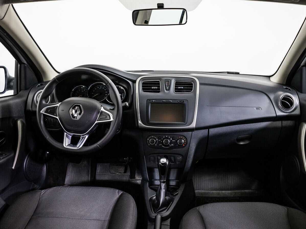 Купить Renault Logan с пробегом. Фото: #10