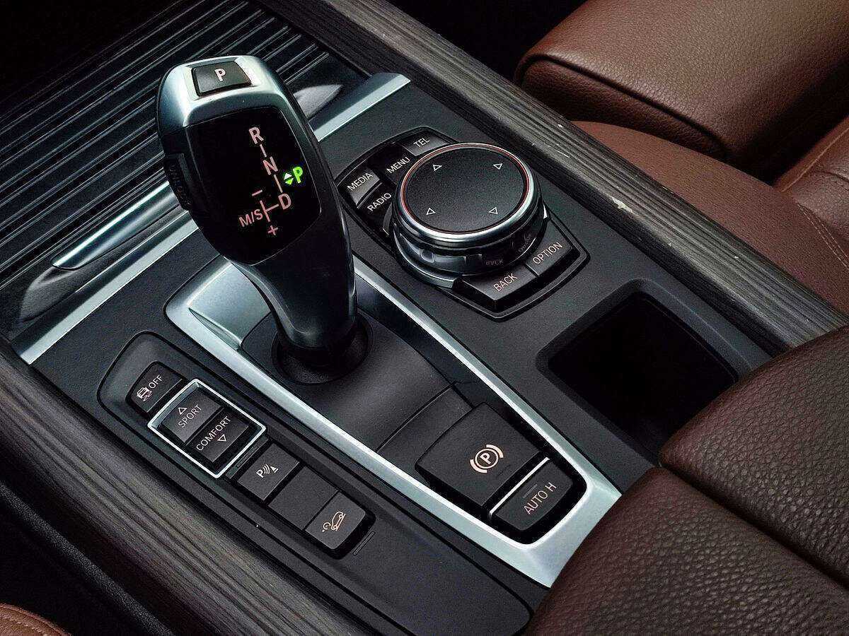 Купить BMW X5 с пробегом. Фото: #13