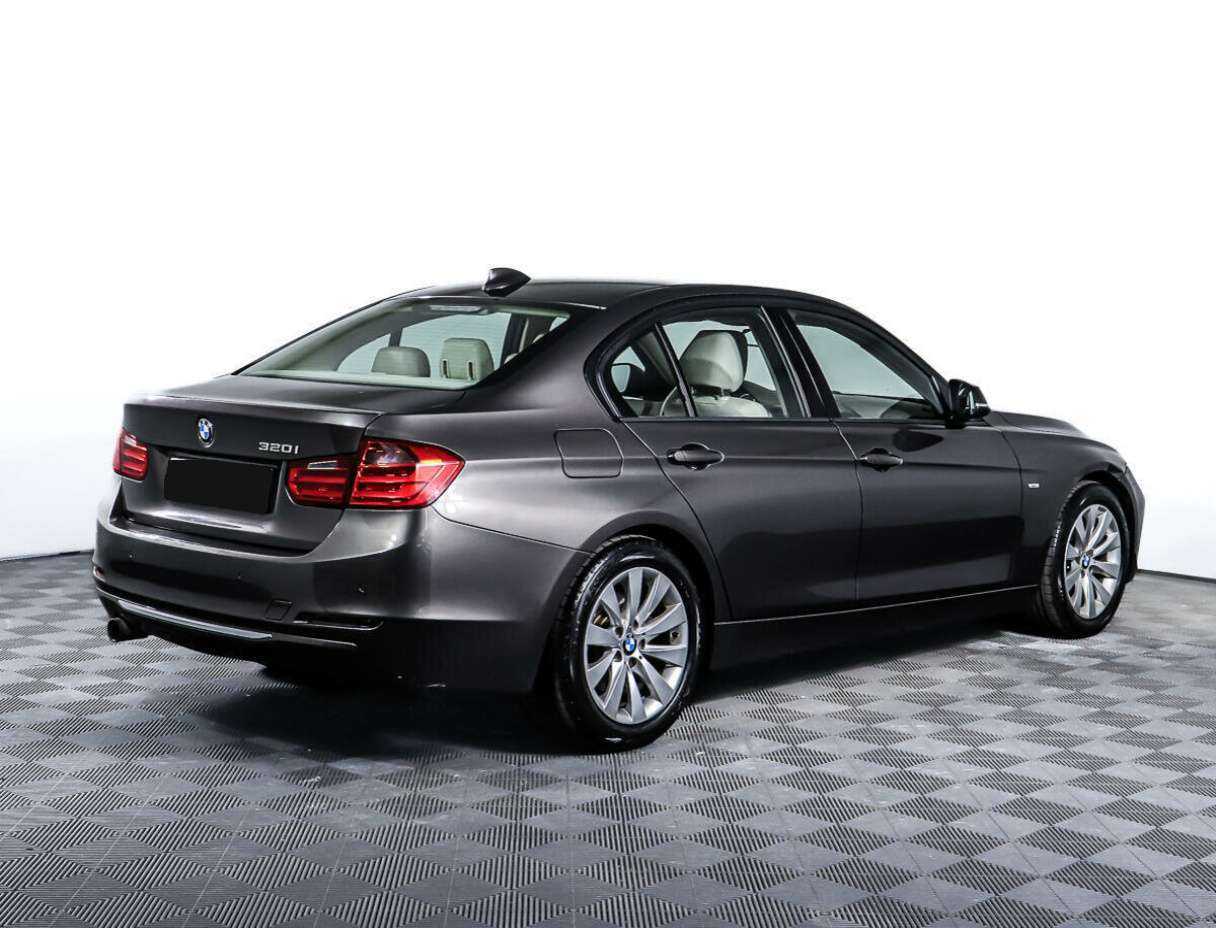 Купить BMW 3 серии с пробегом. Фото: #4