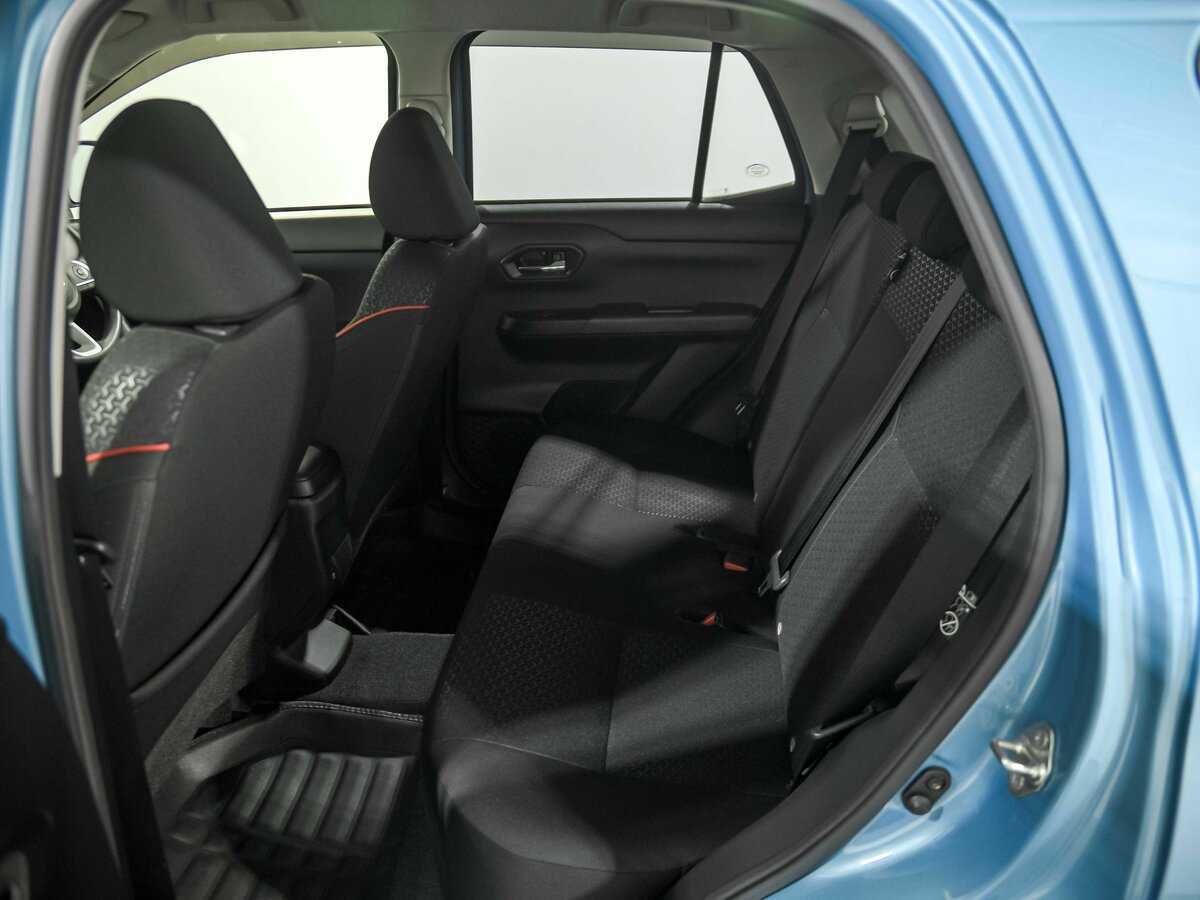 Купить Toyota Raize с пробегом. Фото: #15