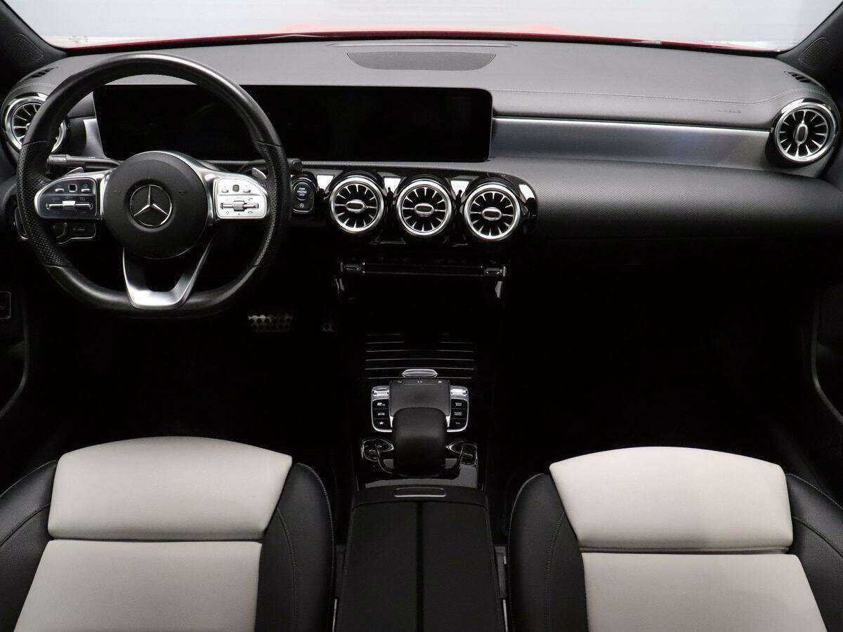 Купить Mercedes-Benz CLA с пробегом. Фото: #7