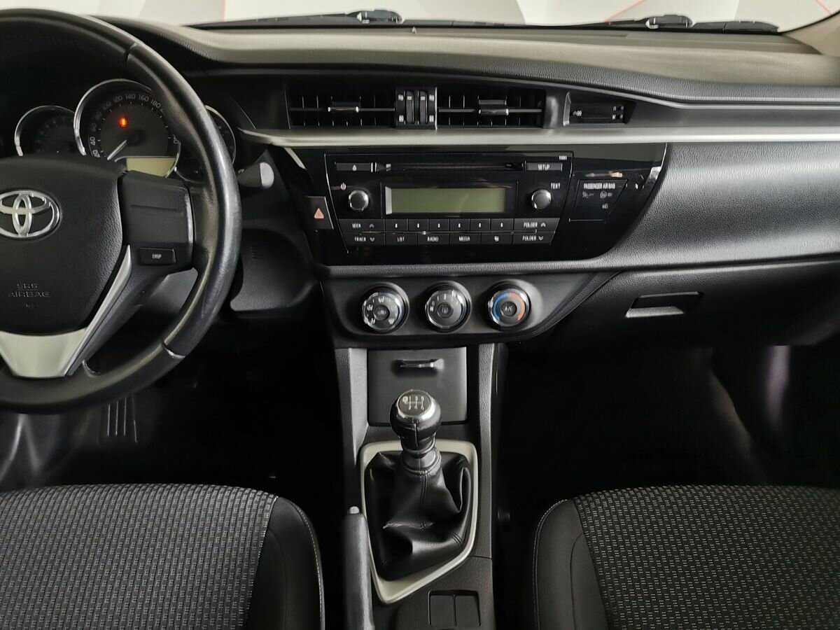 Купить Toyota Corolla с пробегом. Фото: #10