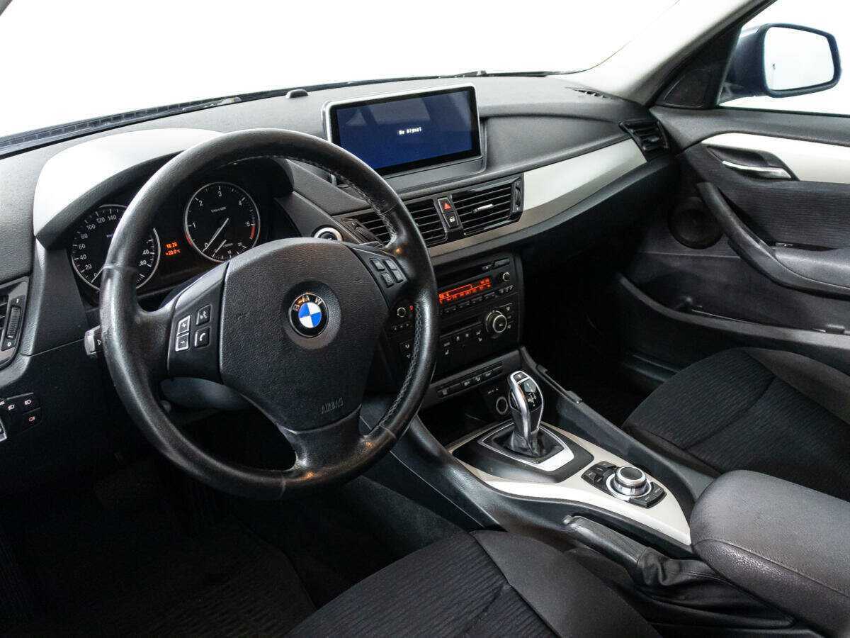 Купить BMW X1 с пробегом. Фото: #10