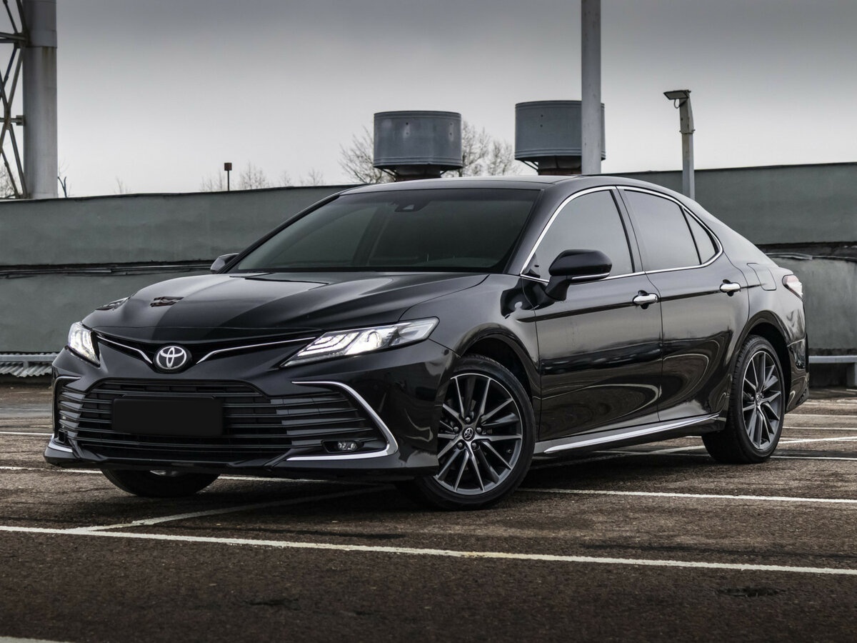 Купить Toyota Camry с пробегом. Посмотреть фото
