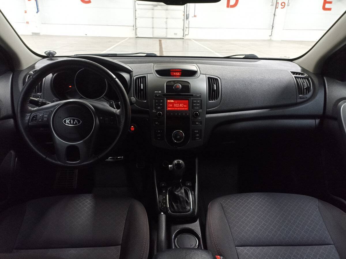 Купить Kia Cerato с пробегом. Фото: #13