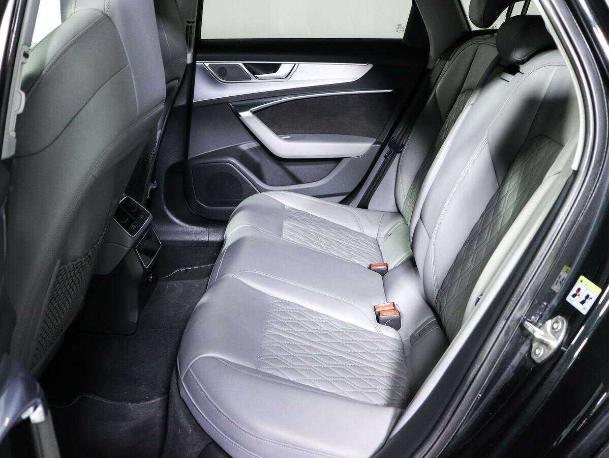 Купить Audi S6 с пробегом. Фото: #6