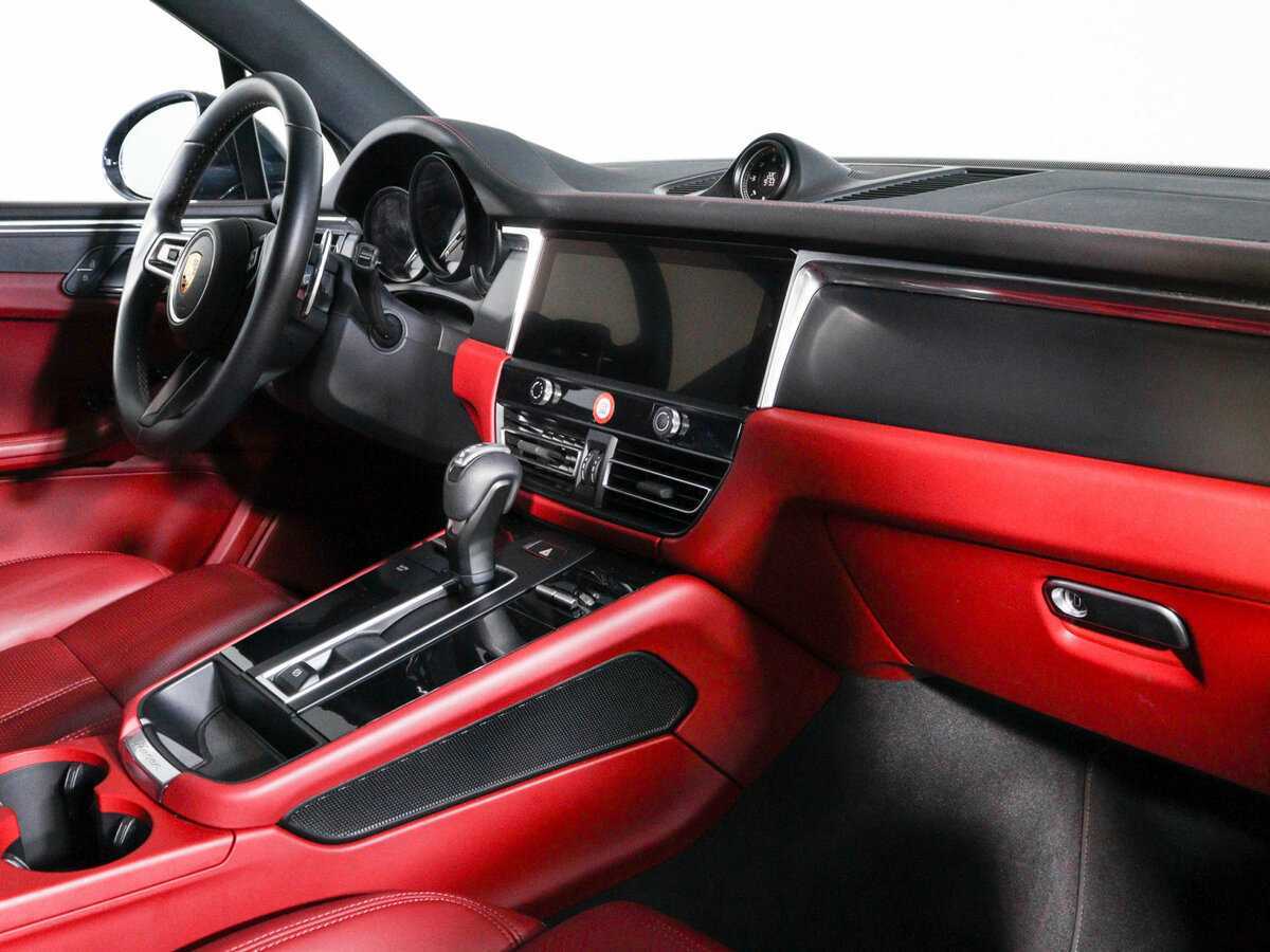 Купить Porsche Macan с пробегом. Фото: #5