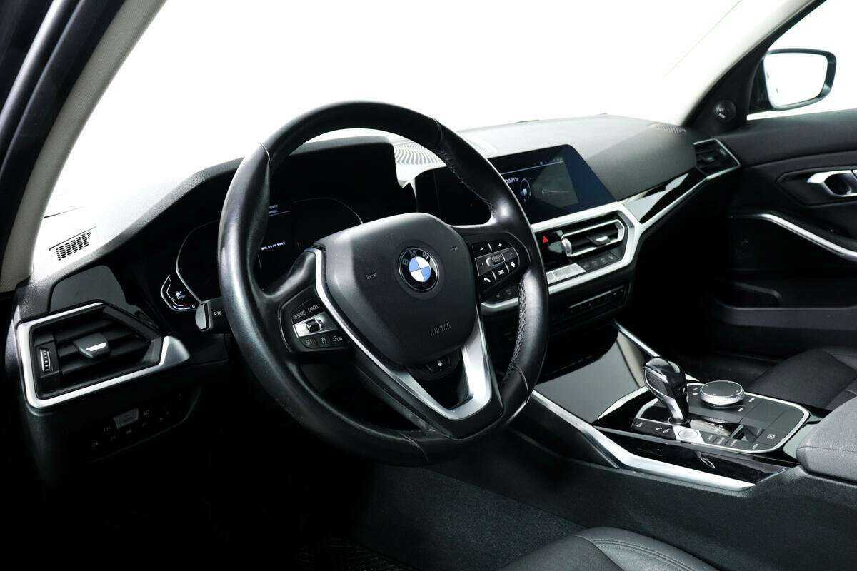Купить BMW 3 серии с пробегом. Фото: #12
