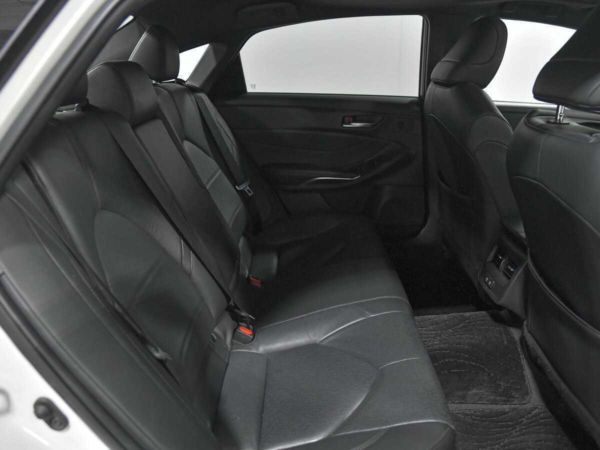 Купить Toyota Avalon с пробегом. Фото: #15
