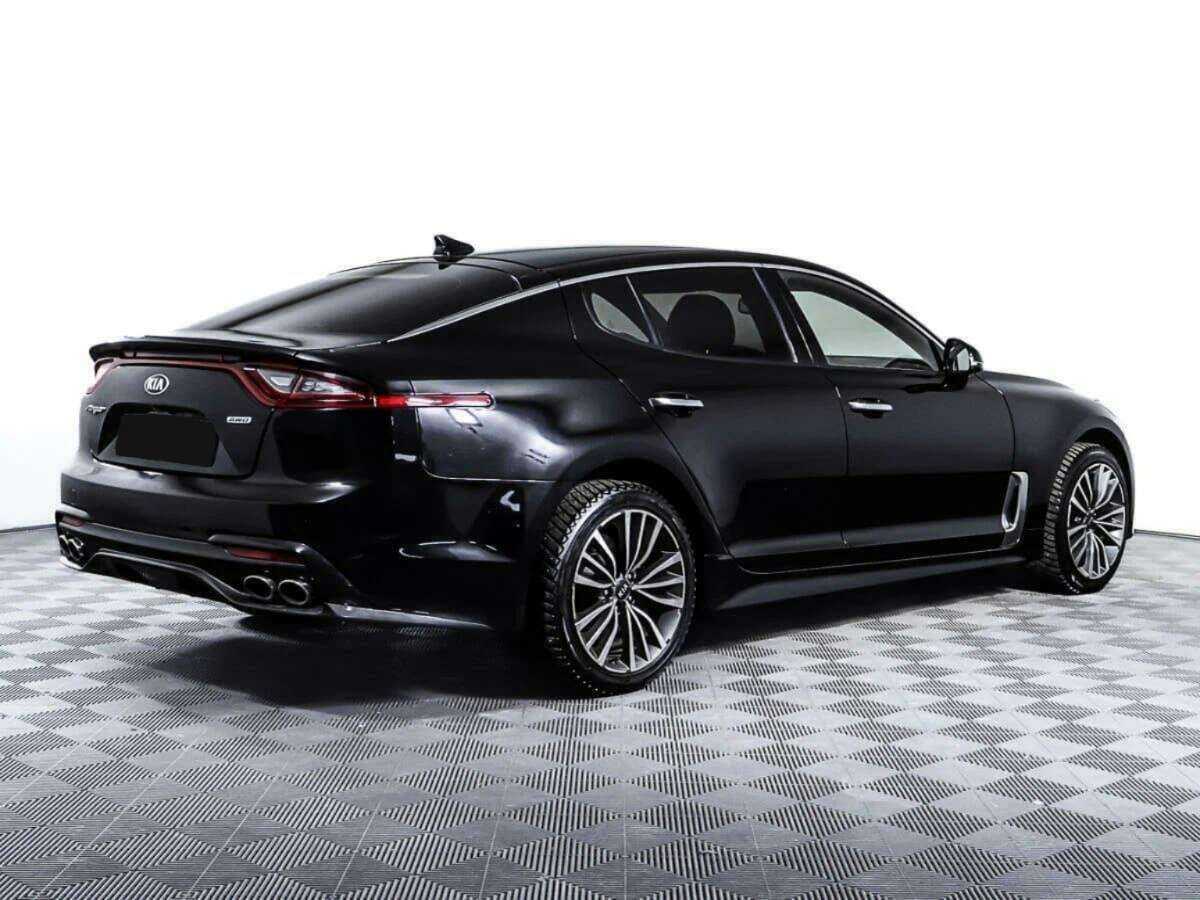 Купить Kia Stinger с пробегом. Фото: #4