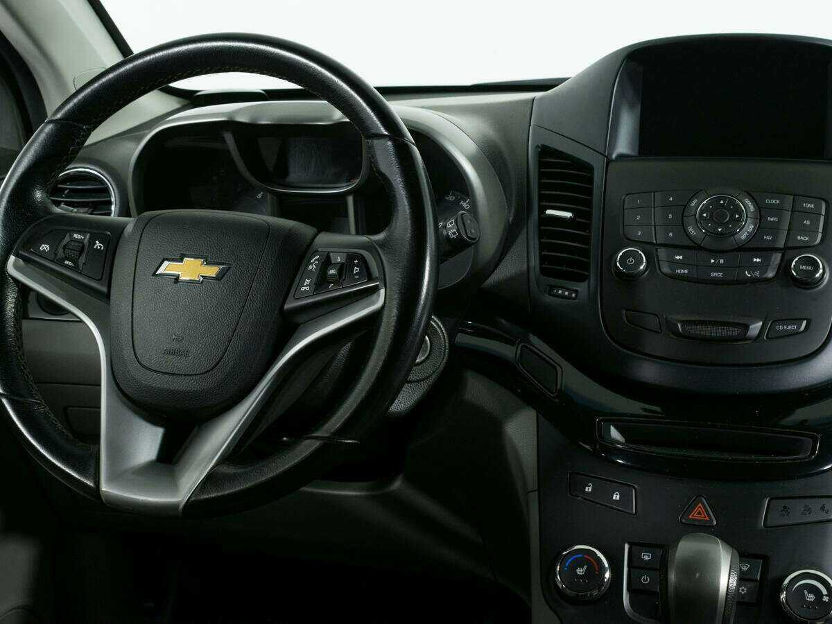 Купить Chevrolet Orlando с пробегом. Фото: #8