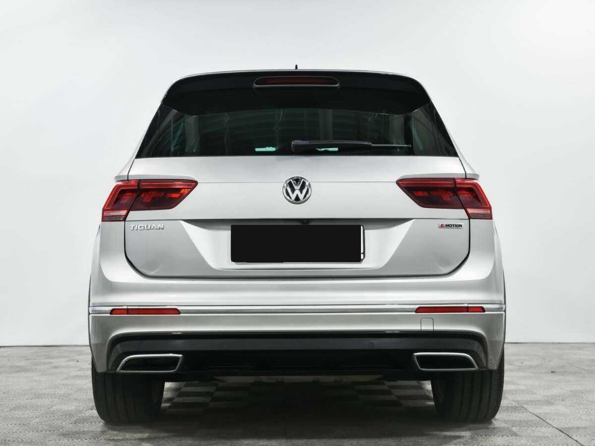Купить Volkswagen Tiguan с пробегом. Фото: #4
