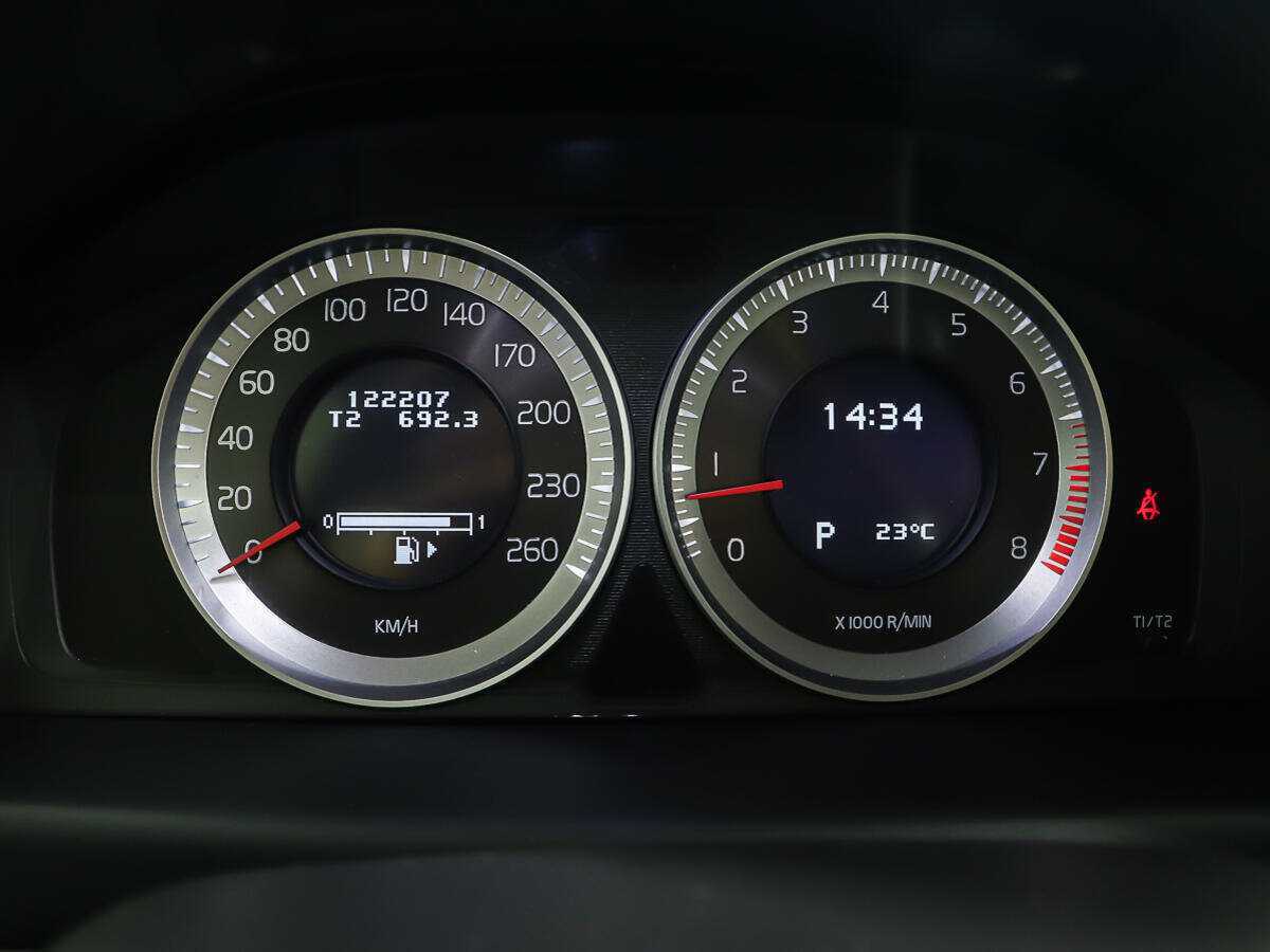 Купить Volvo S80 с пробегом. Фото: #12