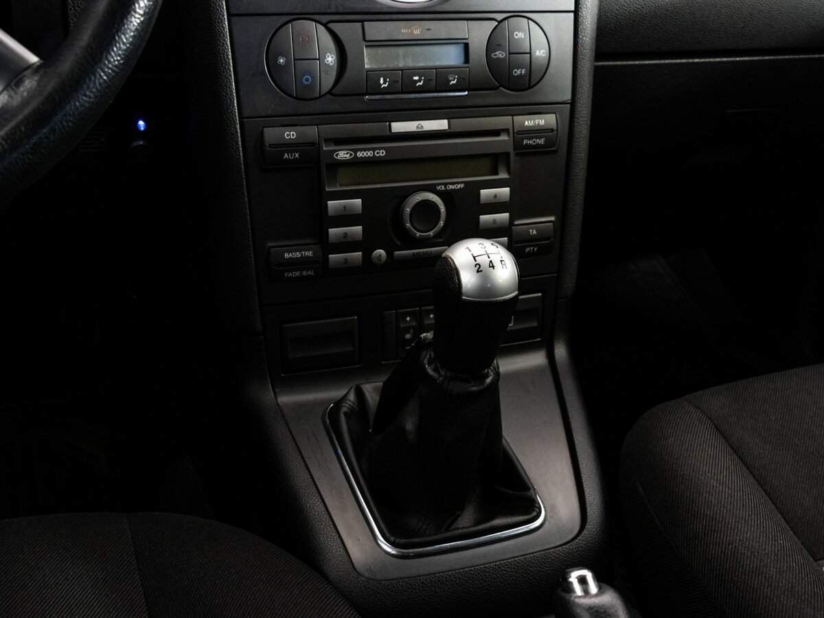 Купить Ford Mondeo с пробегом. Фото: #11