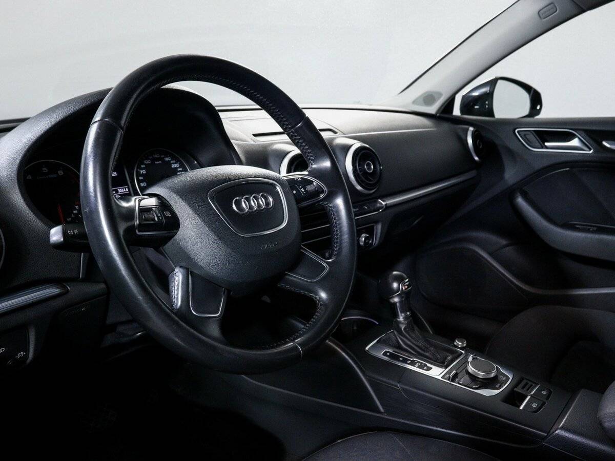 Купить Audi A3 с пробегом. Фото: #10