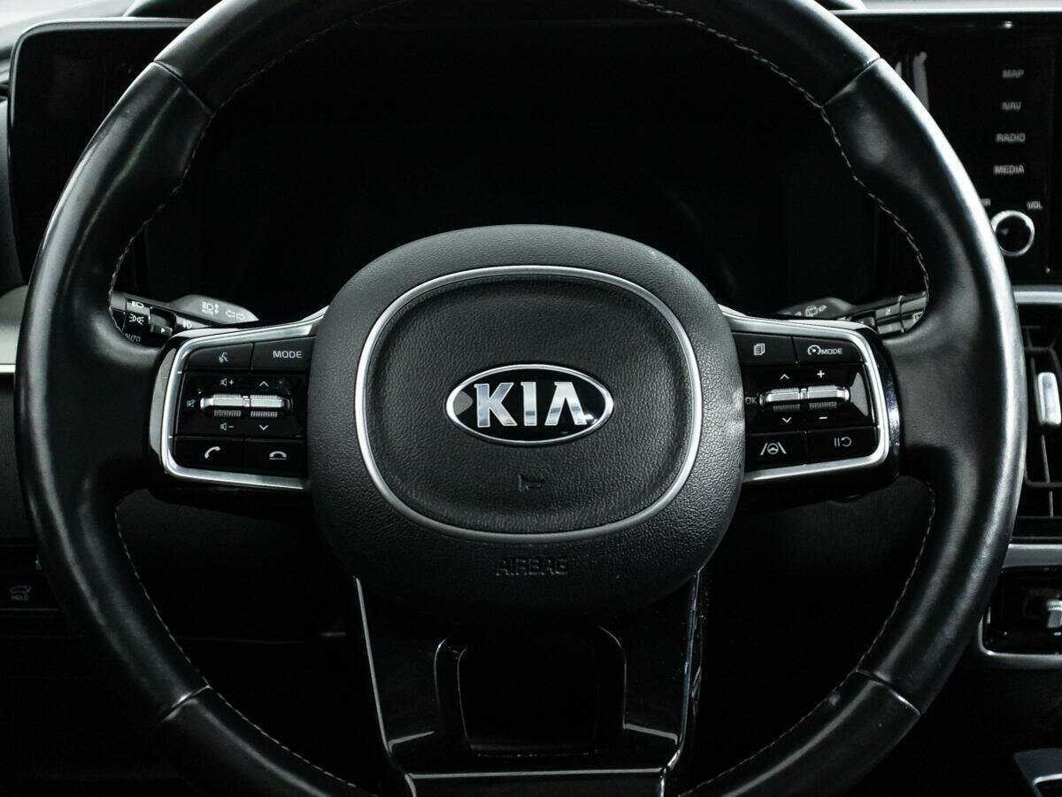Купить Kia Sorento с пробегом. Фото: #23