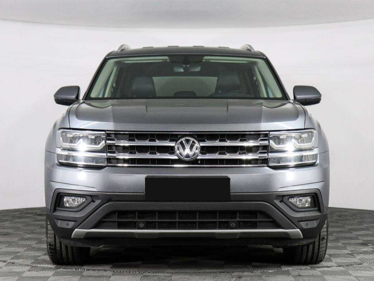 Купить Volkswagen Teramont с пробегом. Фото: #1