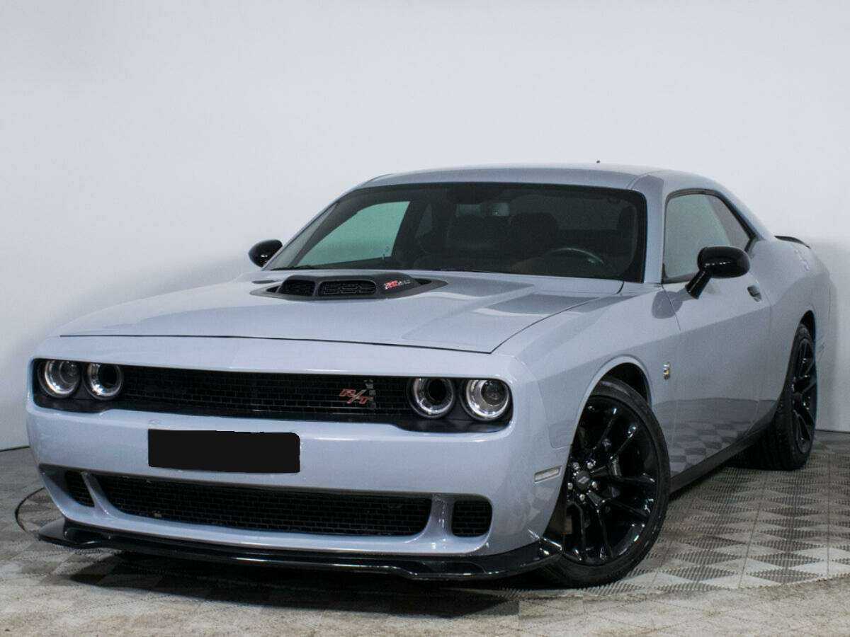 Купить Dodge Challenger с пробегом. Посмотреть фото