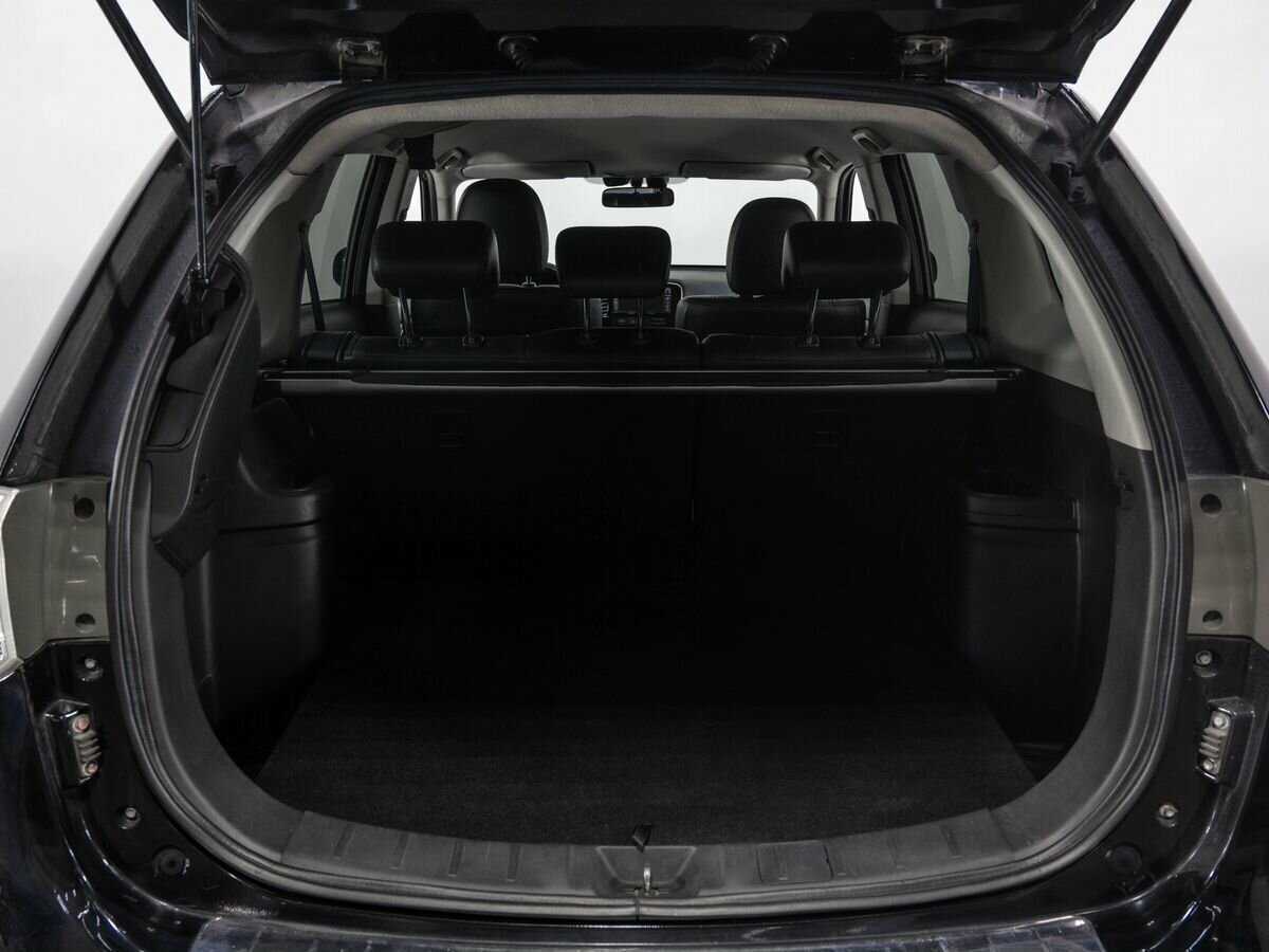 Купить Mitsubishi Outlander с пробегом. Фото: #20