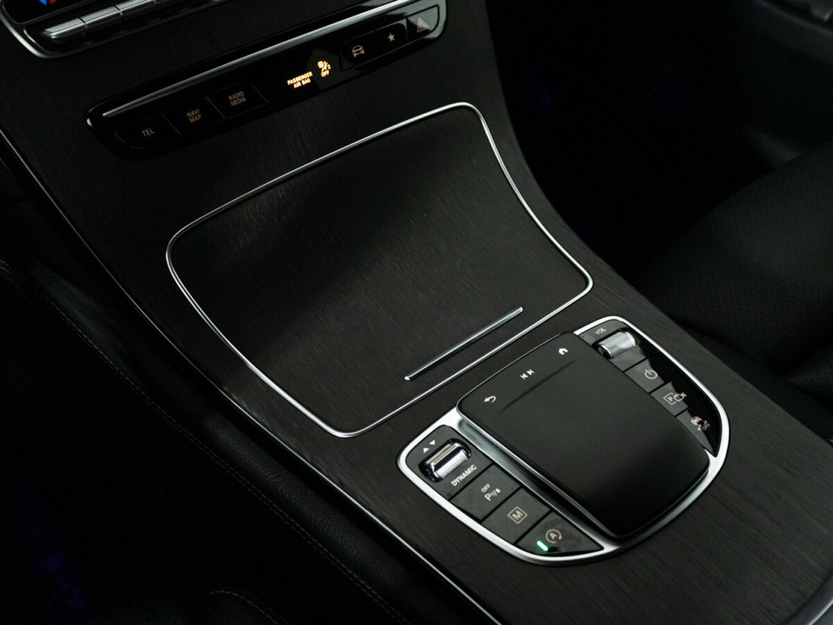 Купить Mercedes-Benz GLC с пробегом. Фото: #17